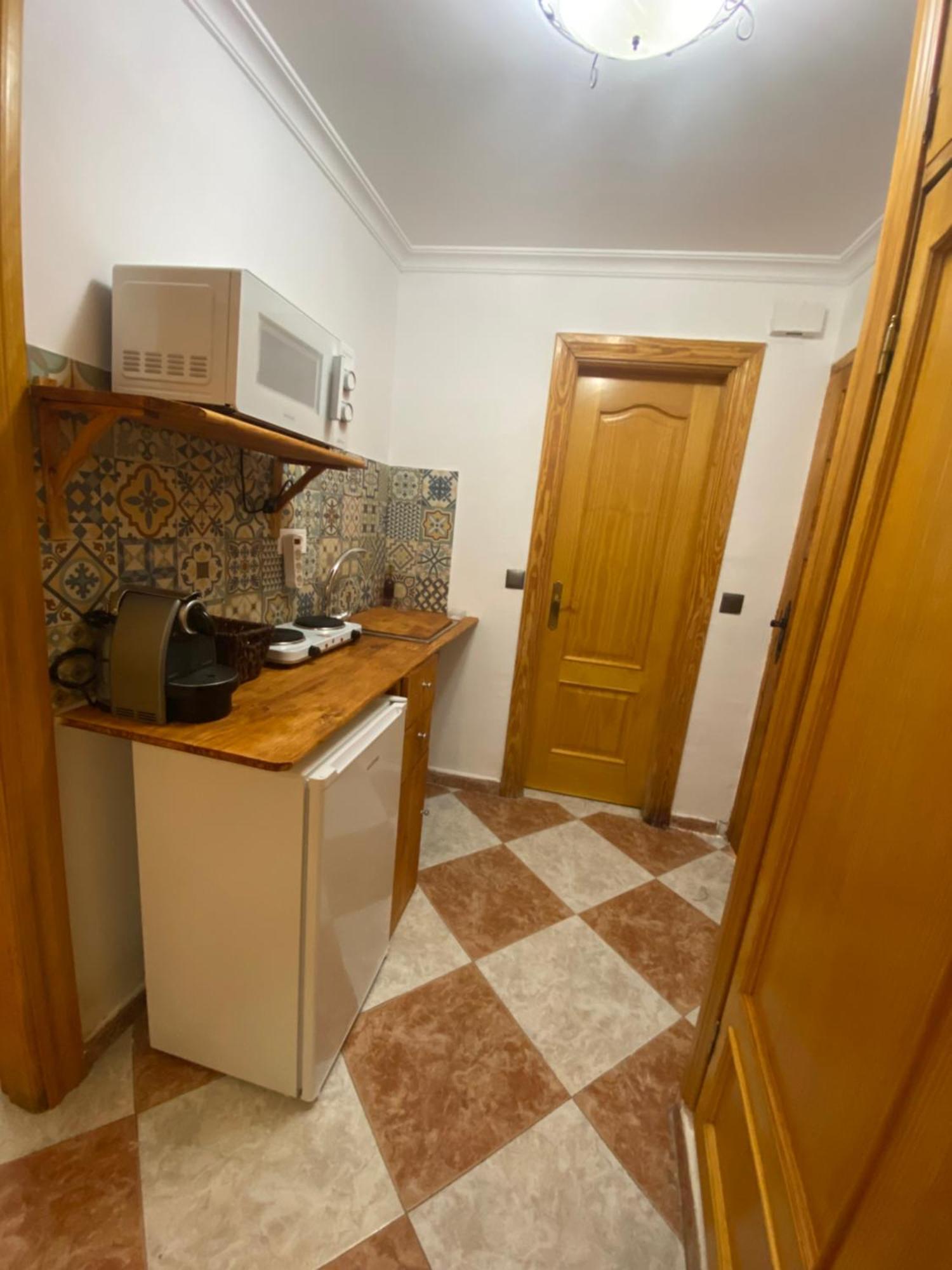 Rosan Apartment Malaga Exterior photo